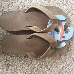 BRAND NEW: men's leather sandals